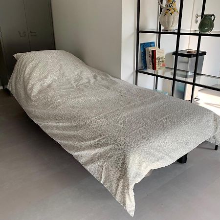 Mae Usu Villa Nieuw-Roden Kültér fotó